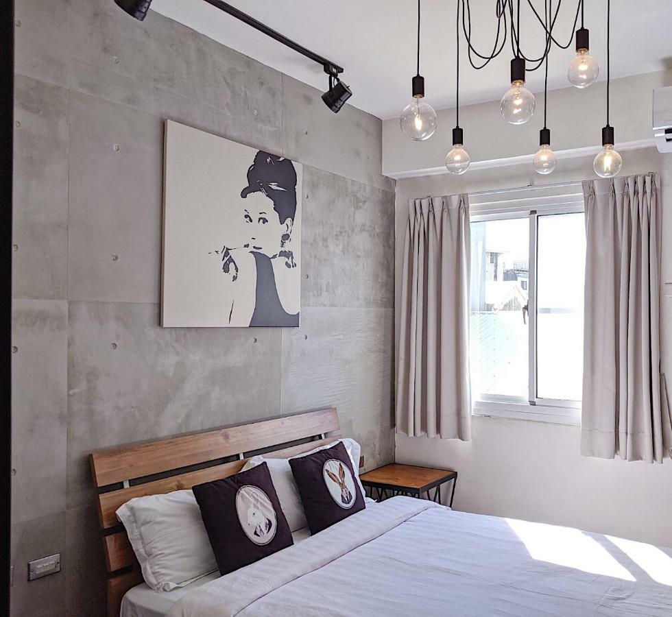 Mutter Apartment Tainan Extérieur photo